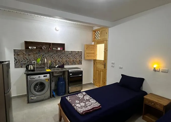 Cozy Budget Near Asala Square