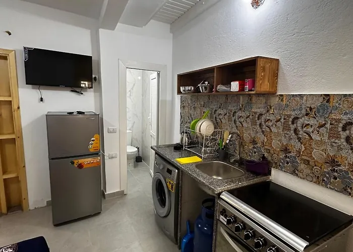 Cozy Budget Near Asala Square شقة *